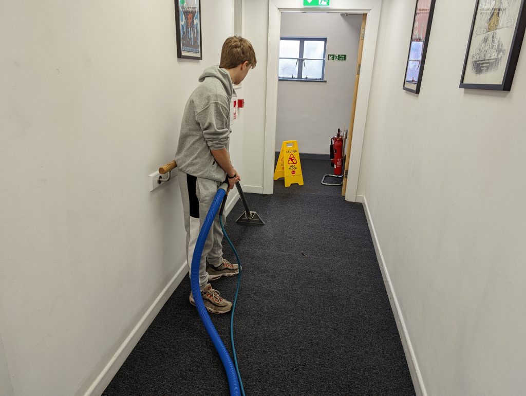 Commercial carpet cleaning service in Bristol